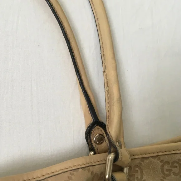 GUCCI Vintage Joy Embossed GG Leather Tote Tan - Picture 9 of 16